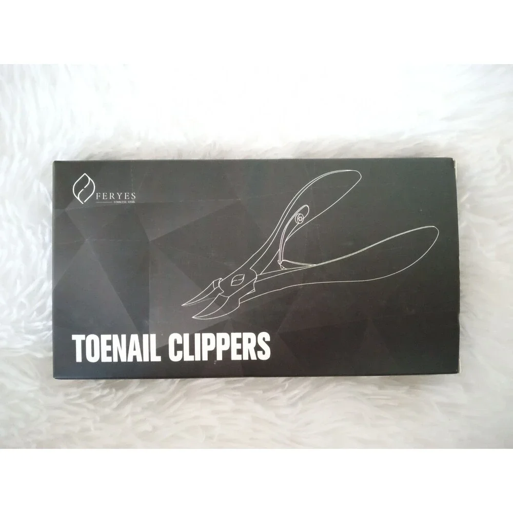 FERYES Toenail Clippers for Thick Fungal or Ingrown Toenails with Metal Case NEW